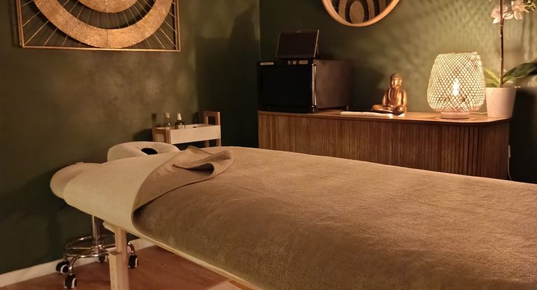 © Vanessa Cour 2025