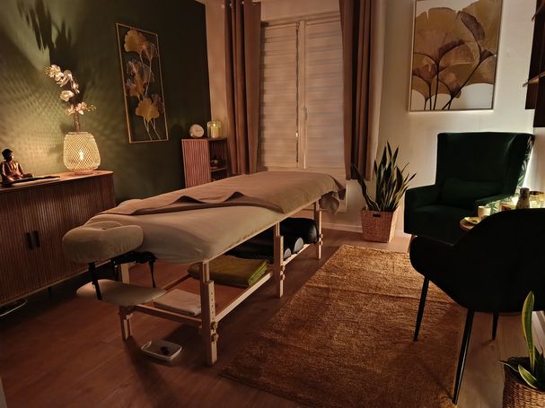 Massages personnalisés au Mans (c) Vanessa Cour 2025